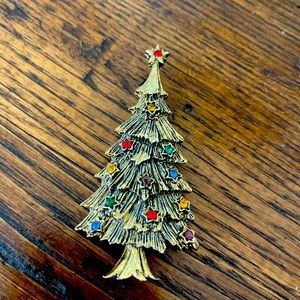 Vintage Christmas tree brooch